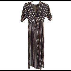 Simplee Short Sleeve Tie Front Jumpsuit S